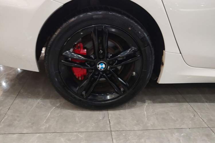 Used BMW 1 Series 2020 120i M Sport Package Right Rear Wheel Hub