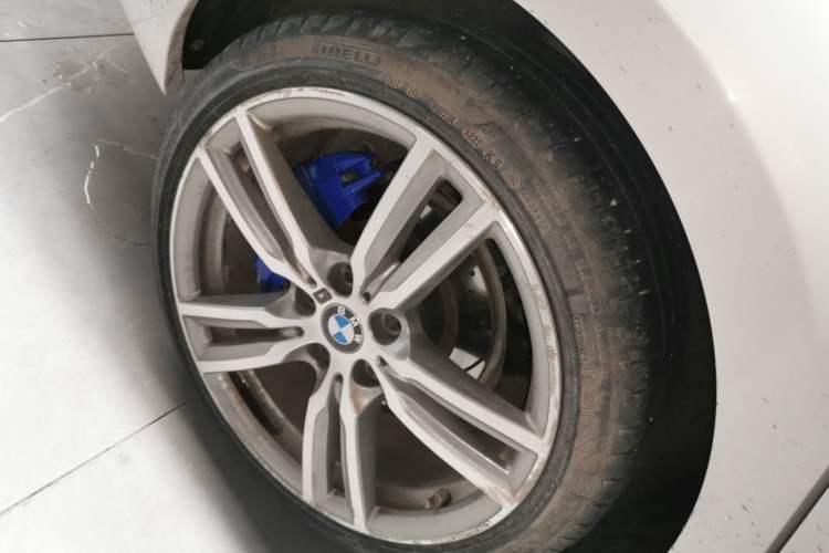 Used BMW 1 Series 2020 125i Leading Model M Sport Package Right Rear Wheel Hub