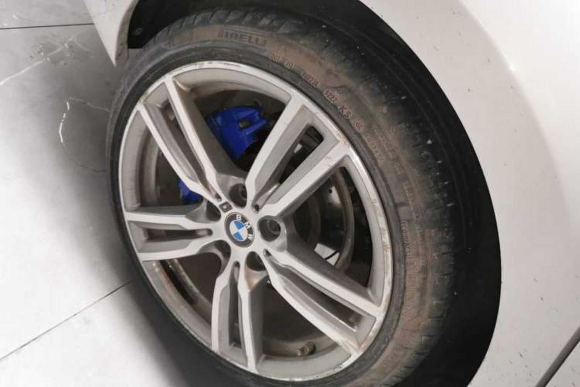 Used BMW 1 Series 2020 125i Leading Model M Sport Package Right Rear Wheel Hub