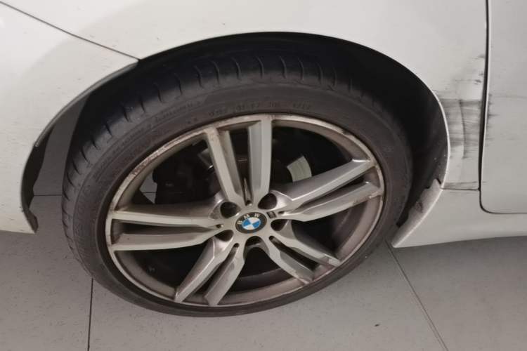 Used BMW 1 Series 2020 125i Leading Model M Sport Package Right Rear Wheel Hub