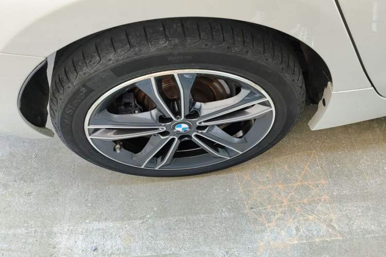 Used BMW 1 Series 2020 120i Fashion Model Right Rear Wheel Hub