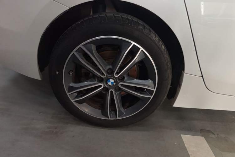 Used BMW 1 Series 2020 120i Fashion Model Right Rear Wheel Hub