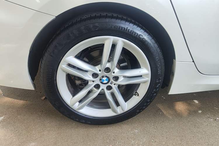 Used BMW 1 Series 2020 120i M Sport Package Right Rear Wheel Hub