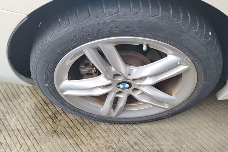 Used BMW 1 Series 2020 120i M Sport Package Right Rear Wheel Hub