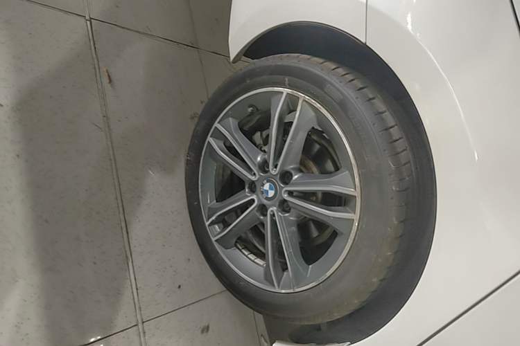 Used BMW 1 Series 2020 120i Fashion Model Right Rear Wheel Hub