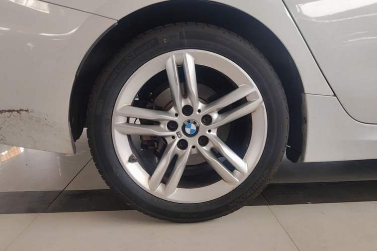 Used BMW 1 Series 2020 120i M Sport Package Right Rear Wheel Hub