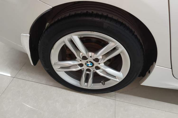 Used BMW 1 Series 2020 120i M Sport Package Right Rear Wheel Hub