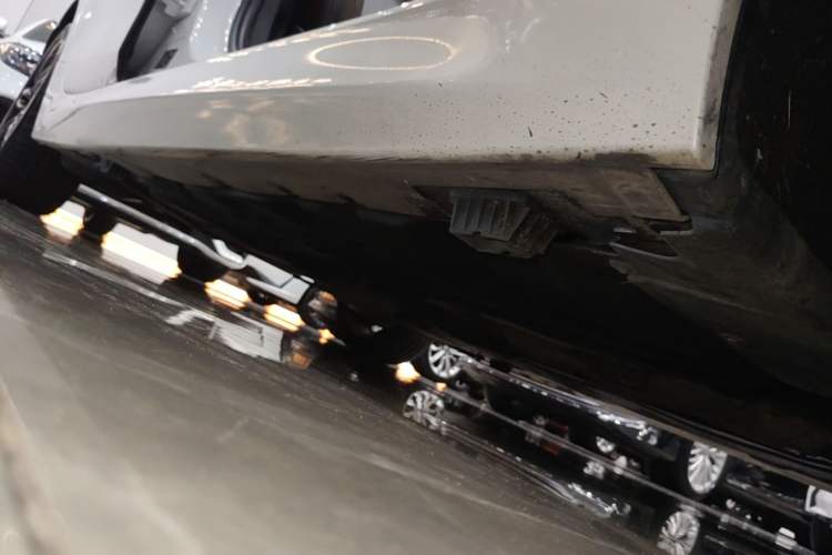 Used BMW 1 Series 2020 120i M Sport Package Right Side Sill