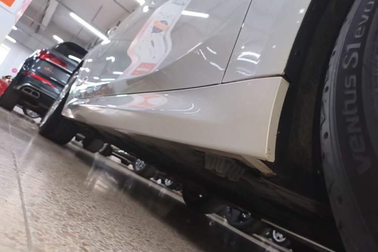 Used BMW 1 Series 2020 120i M Sport Package Right Side Sill