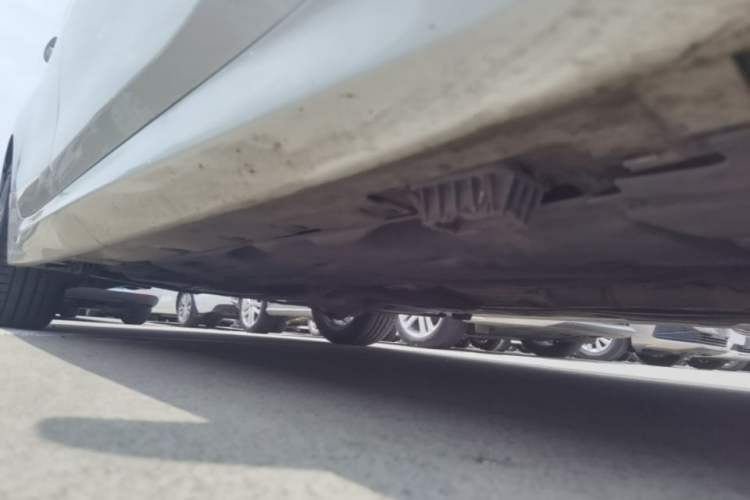 Used BMW 1 Series 2020 120i M Sport Package Right Side Sill