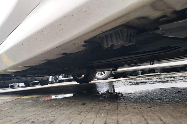 Used BMW 1 Series 2020 120i M Sport Package Right Side Sill