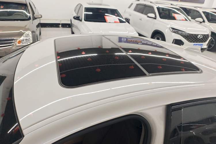 Used BMW 1 Series 2020 120i M Sport Package Roof