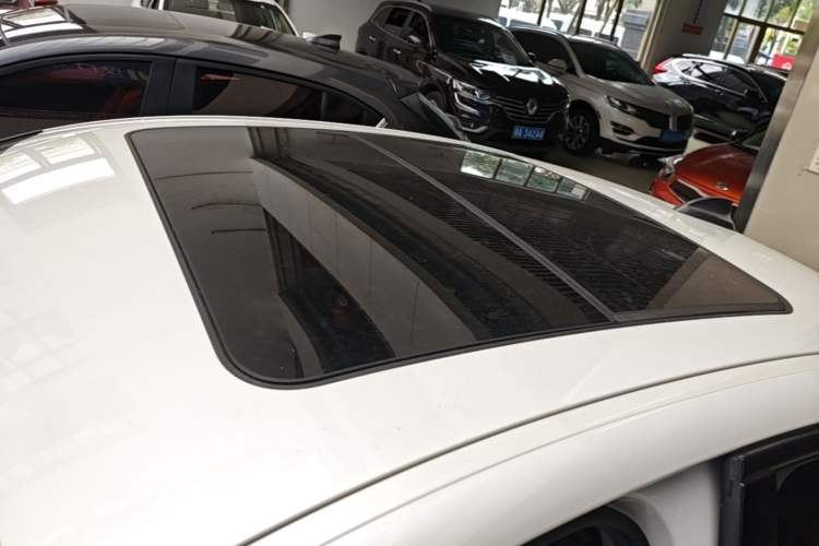 Used BMW 1 Series 2020 120i M Sport Package Roof