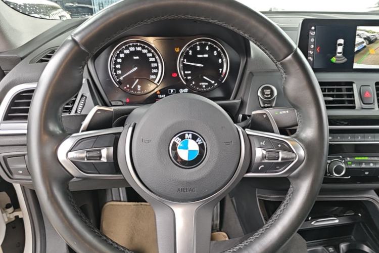 Used BMW 1 Series 2020 125i Leading Model M Sport Package Steering Wheel