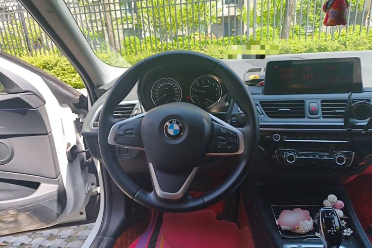 Used BMW 1 Series 2020 120i Fashion Model Steering Wheel