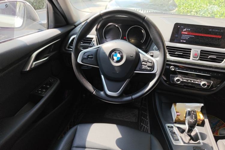 Used BMW 1 Series 2020 120i Fashion Model Steering Wheel