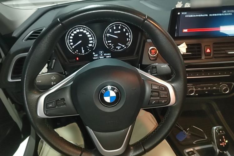 Used BMW 1 Series 2020 120i Fashion Model Steering Wheel