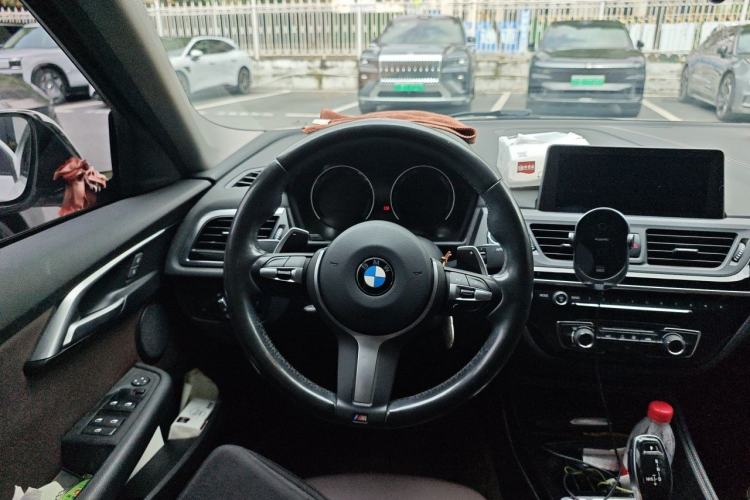 Used BMW 1 Series 2020 125i Leading Model M Sport Package Steering Wheel