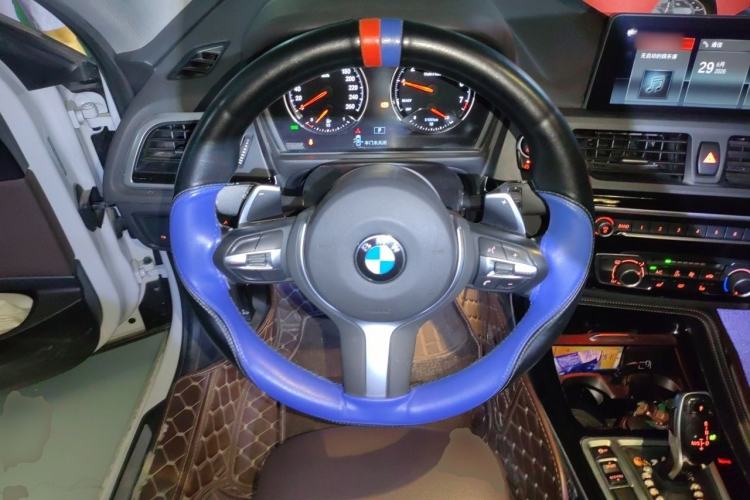 Used BMW 1 Series 2020 125i Leading Model M Sport Package Steering Wheel