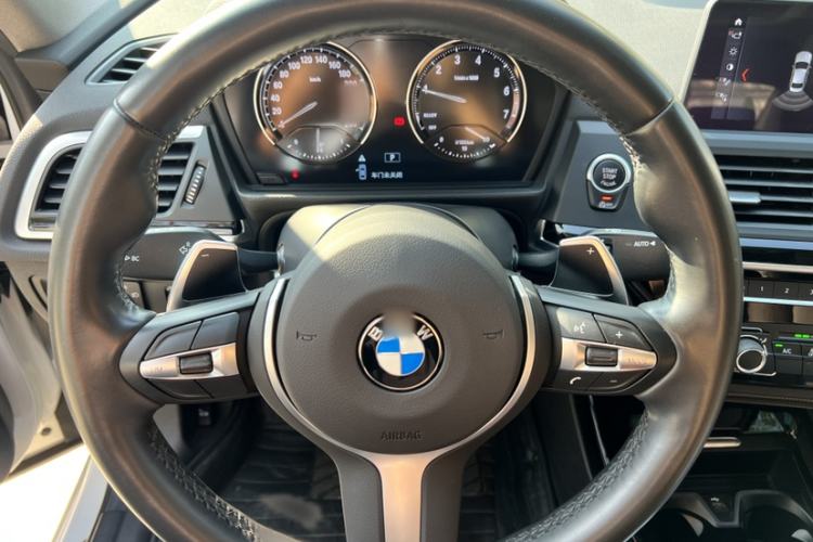 Used BMW 1 Series 2020 125i Leading Model M Sport Package Steering Wheel