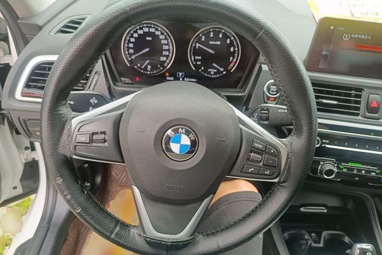 Used BMW 1 Series 2020 120i Fashion Model Steering Wheel