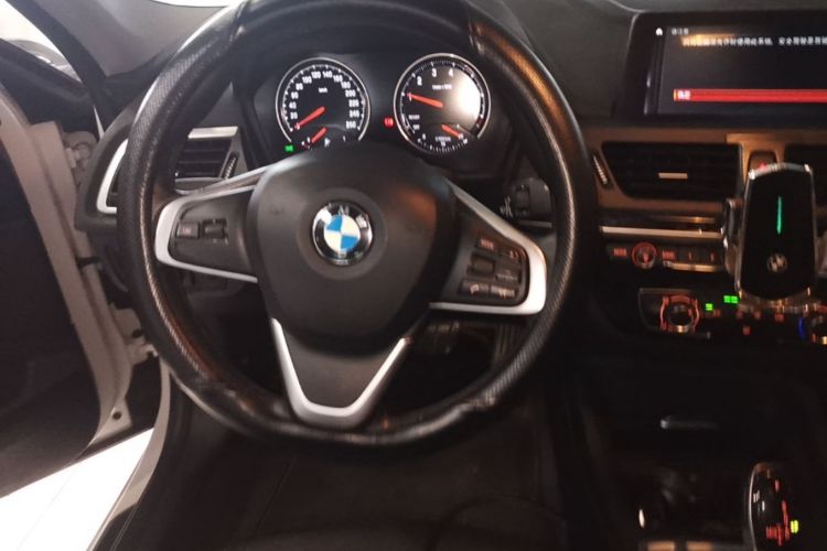 Used BMW 1 Series 2020 120i Fashion Model Steering Wheel