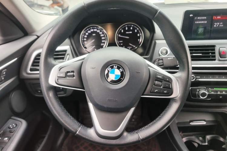Used BMW 1 Series 2020 120i Fashion Model Steering Wheel