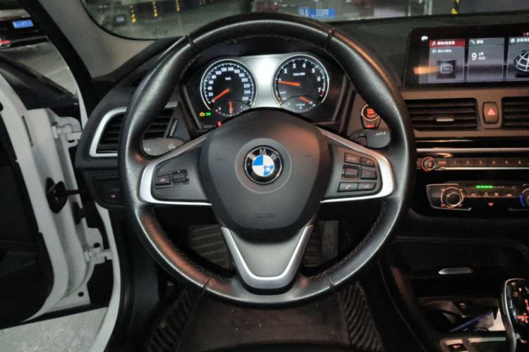 Used BMW 1 Series 2020 120i Fashion Model Steering Wheel