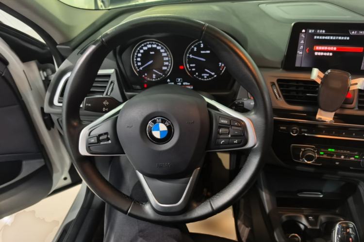 Used BMW 1 Series 2020 120i Fashion Model Steering Wheel