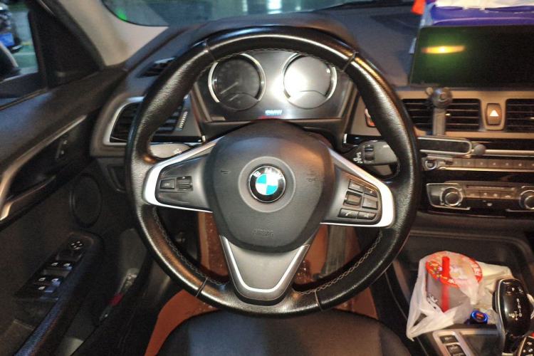 Used BMW 1 Series 2020 120i Fashion Model Steering Wheel