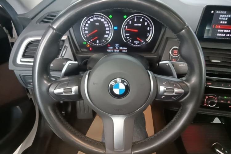 Used BMW 1 Series 2020 125i Leading Model M Sport Package Steering Wheel
