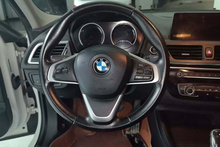 Used BMW 1 Series 2020 120i Fashion Model Steering Wheel