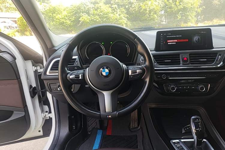Used BMW 1 Series 2020 120i M Sport Package Steering Wheel