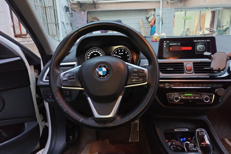 Used BMW 1 Series 2020 120i Fashion Model Steering Wheel