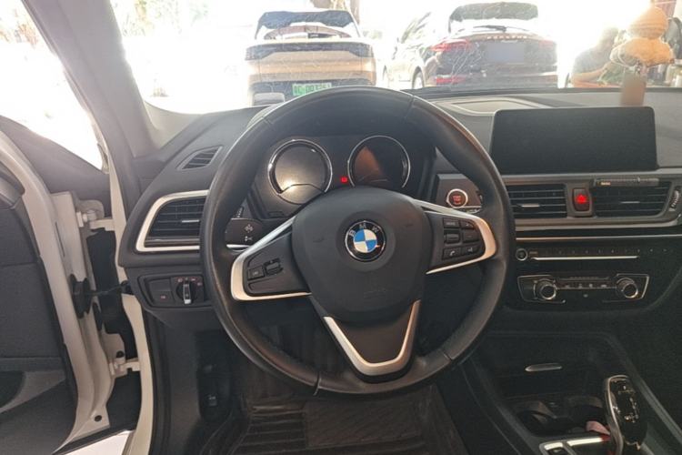 Used BMW 1 Series 2020 120i Fashion Model Steering Wheel