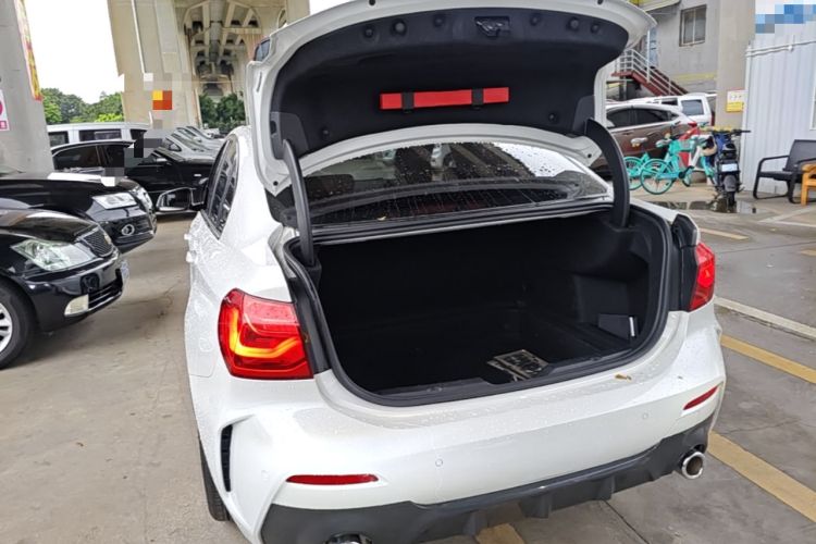 Used BMW 1 Series 2020 125i Leading Model M Sport Package Trunk