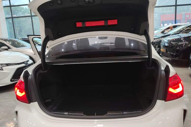 Used BMW 1 Series 2020 120i M Sport Package Trunk
