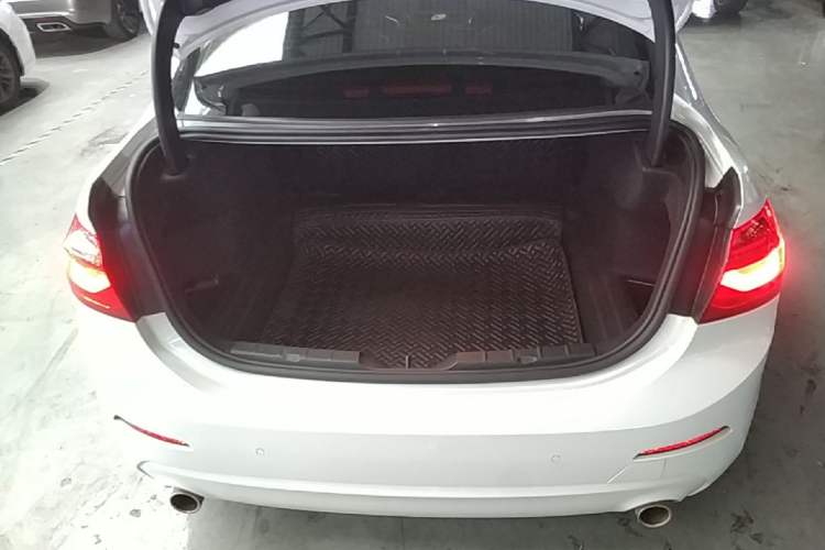 Used BMW 1 Series 2020 120i Fashion Model Trunk