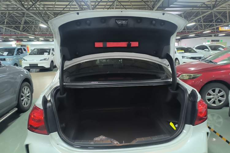 Used BMW 1 Series 2020 120i M Sport Package Trunk
