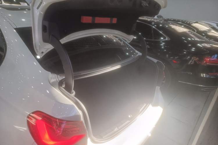 Used BMW 1 Series 2020 125i Leading Model M Sport Package Trunk