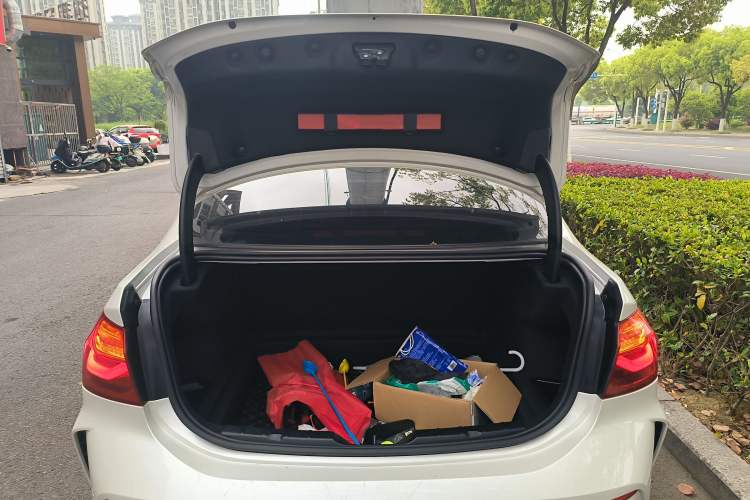 Used BMW 1 Series 2020 125i Leading Model M Sport Package Trunk