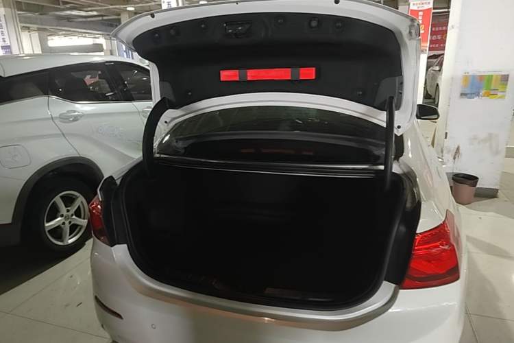 Used BMW 1 Series 2020 120i Fashion Model Trunk