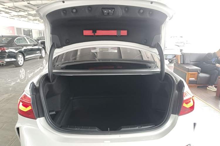Used BMW 1 Series 2020 120i M Sport Package Trunk