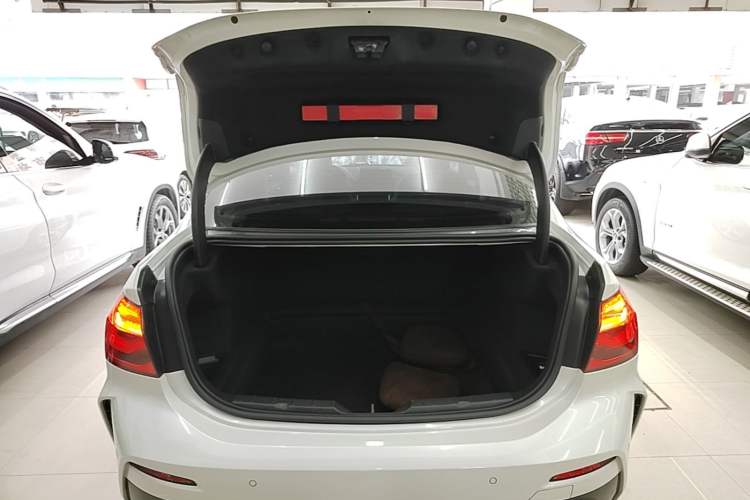 Used BMW 1 Series 2020 125i Leading Model M Sport Package Trunk