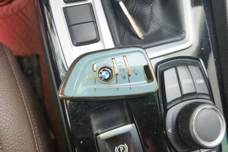Used BMW 1 Series 2020 125i Leading Model M Sport Package Vehicle Key