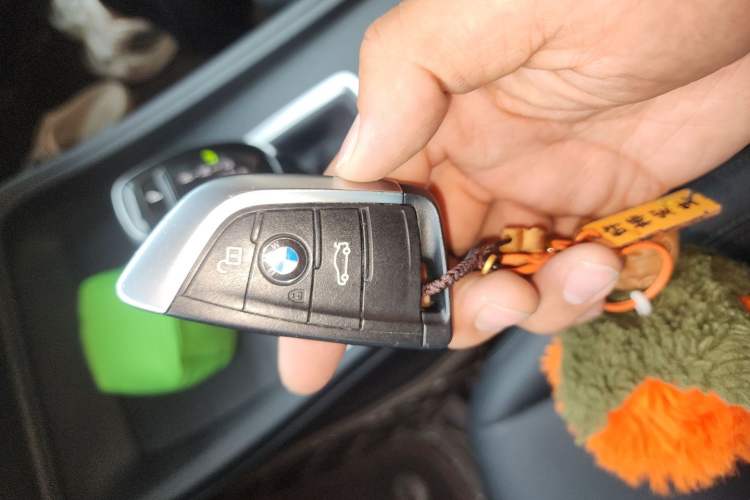 Used BMW 1 Series 2020 120i Fashion Model Vehicle Key