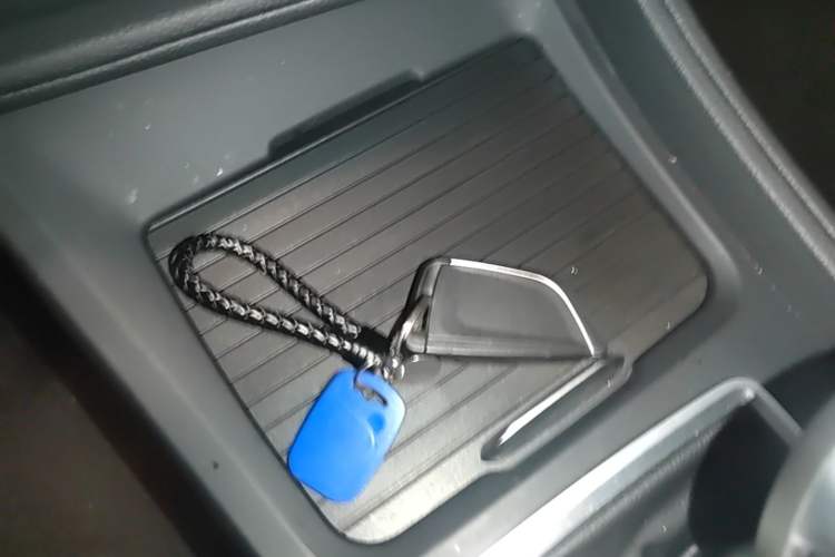 Used BMW 1 Series 2020 120i Fashion Model Vehicle Key
