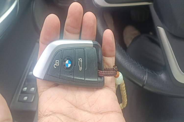 Used BMW 1 Series 2020 120i Fashion Model Vehicle Key