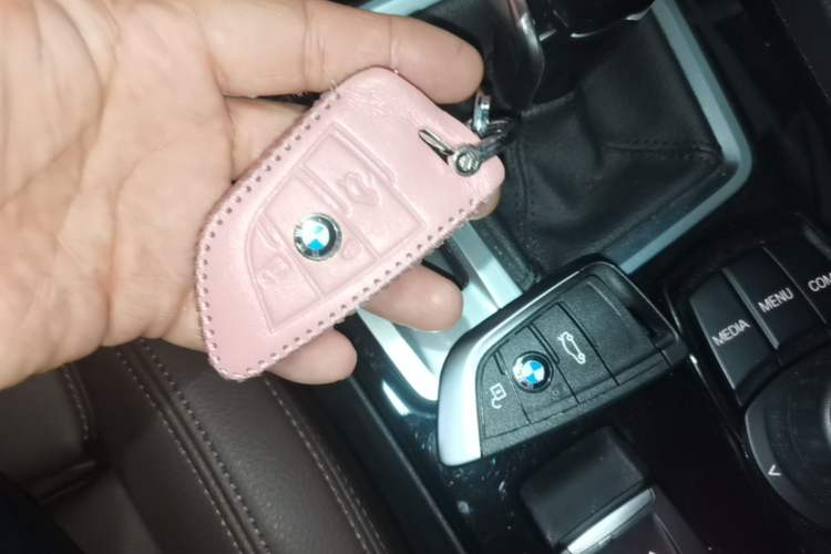 Used BMW 1 Series 2020 125i Leading Model M Sport Package Vehicle Key