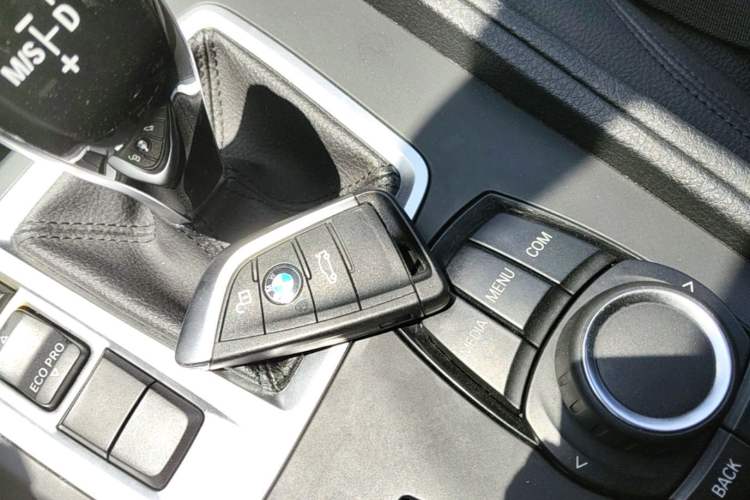 Used BMW 1 Series 2020 120i Fashion Model Vehicle Key